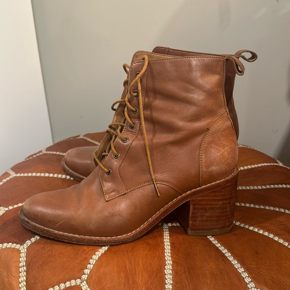 Fortress of Inca leather lace up booties
